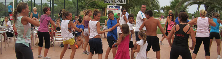Clase de Baile Fitness en Camping L´Aube
