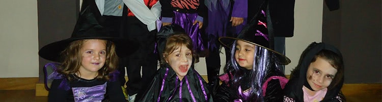 Clase de Baile Moderno Infantil en Halloween