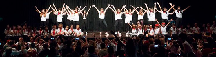 Exhibicón de Baile de fin de curso de Escuela de Baile el Almacén, Zaragoza.